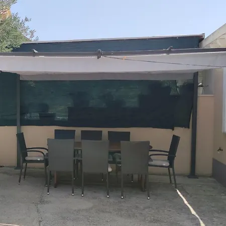 Πανσιόν Dalamar 3*